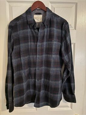 Weatherproof Men's Dark Navy and Gray Plaid Button-Down Shirt